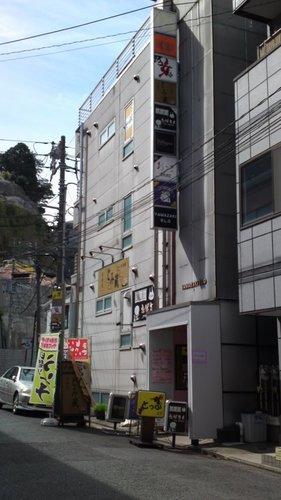 山崎ビルB2階