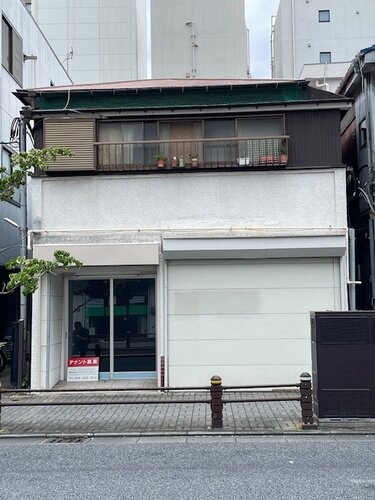 津戸店舗